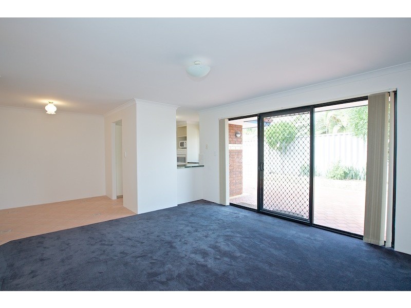 122B Herbert St, Doubleview WA 6018