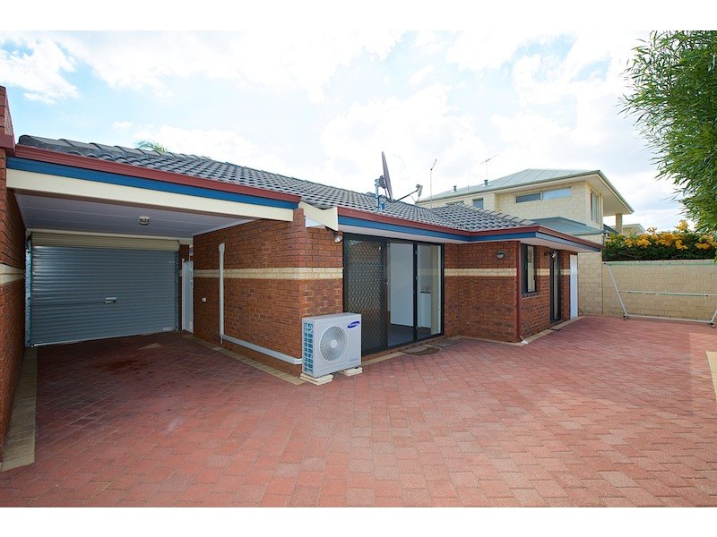 122B Herbert St, Doubleview WA 6018