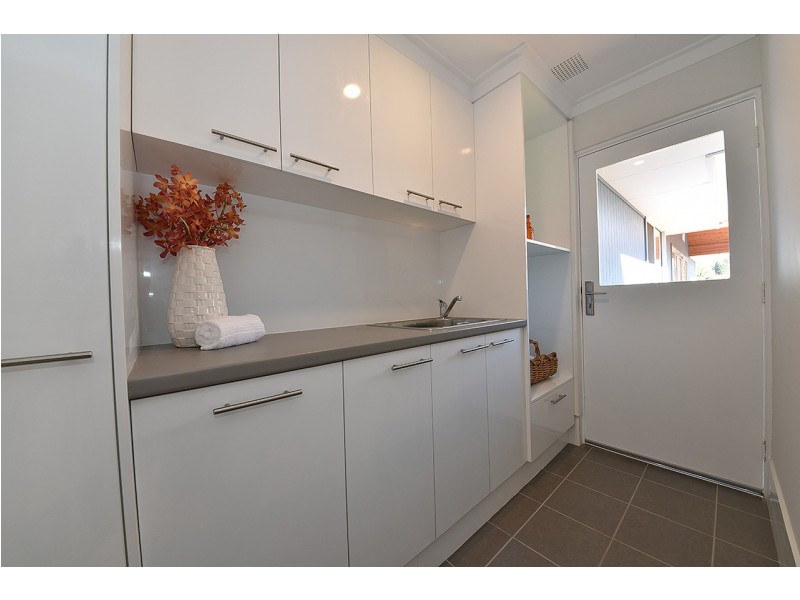 89 Cockman Rd, Greenwood WA 6024