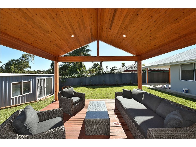 89 Cockman Rd, Greenwood WA 6024