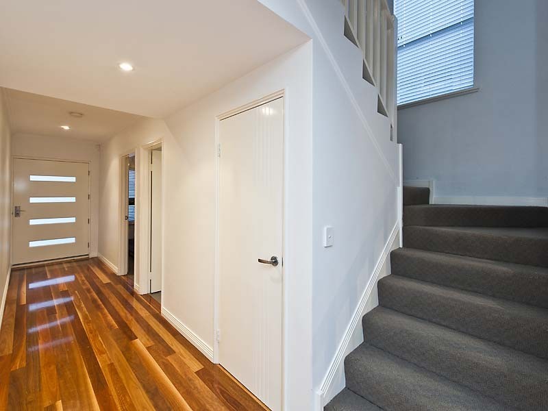 9 Benan Street, Kallaroo WA 6025