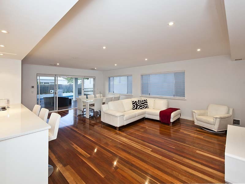9 Benan Street, Kallaroo WA 6025
