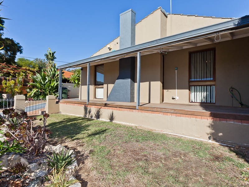 24 Barradine Way, Craigie WA 6025