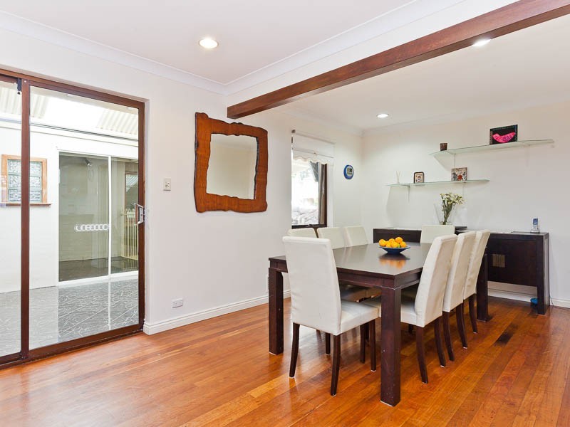 24 Barradine Way, Craigie WA 6025