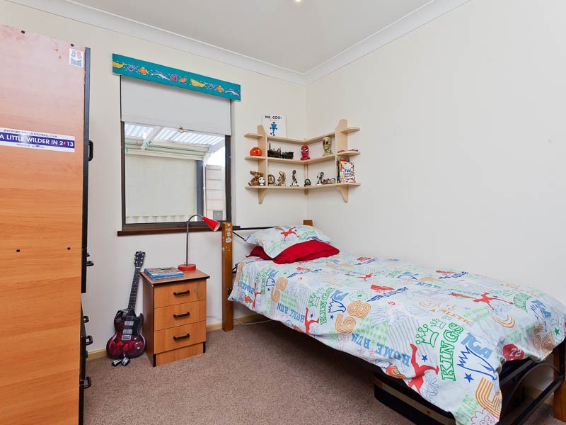 24 Barradine Way, Craigie WA 6025