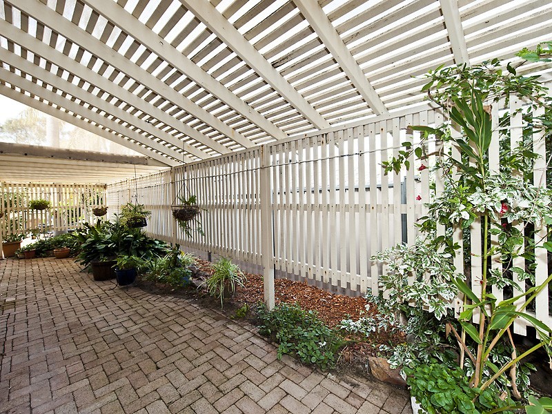 37 Goollelal Dr, Kingsley WA 6026