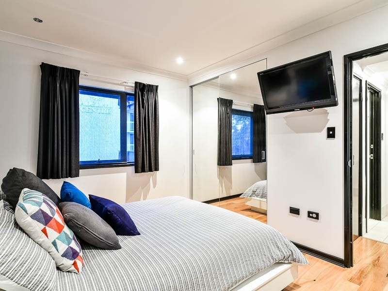 213/126 Mounts Bay Rd, Perth WA 6000