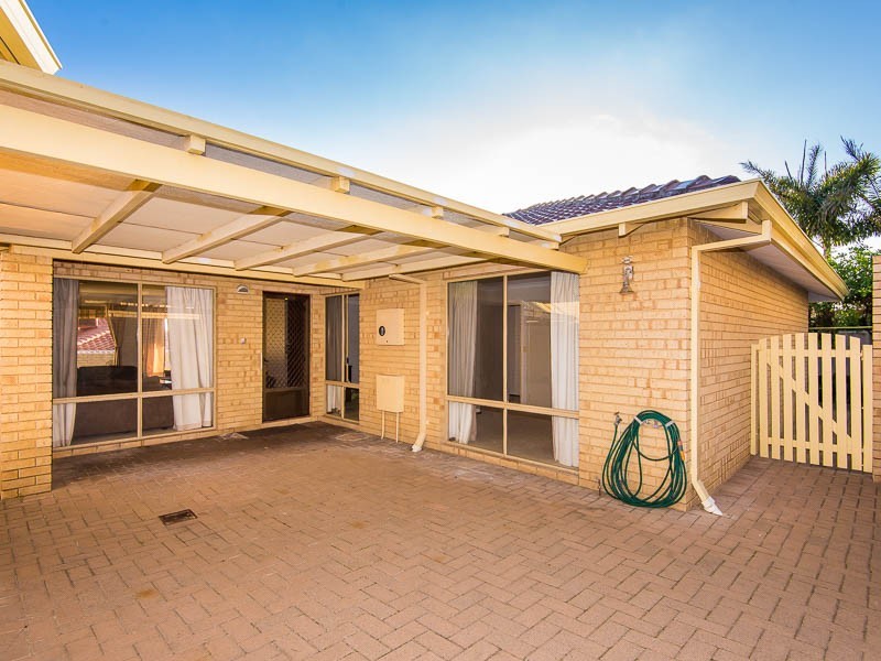 11B Carron Rise, Hillarys WA 6025
