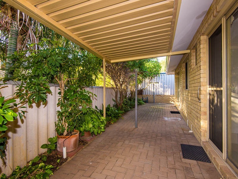 11B Carron Rise, Hillarys WA 6025