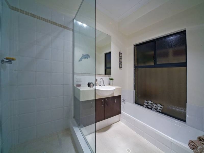 244a Weaponess Road, Wembley Downs WA 6019