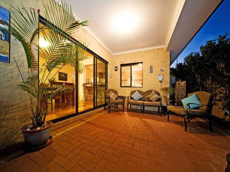 244a Weaponess Road, Wembley Downs WA 6019