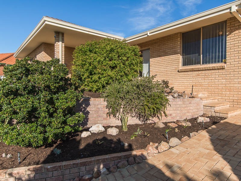 9 Kebble Close, Hillarys WA 6025