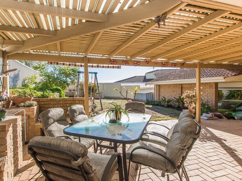 9 Kebble Close, Hillarys WA 6025