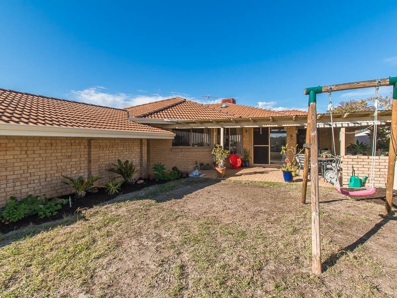 9 Kebble Close, Hillarys WA 6025