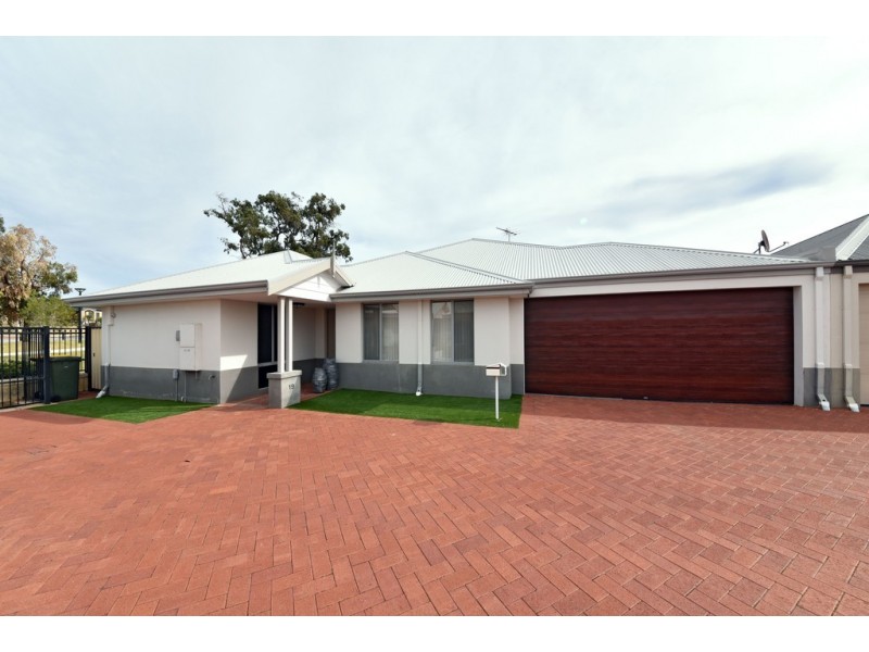 19 Airlie Chase, Clarkson WA 6030