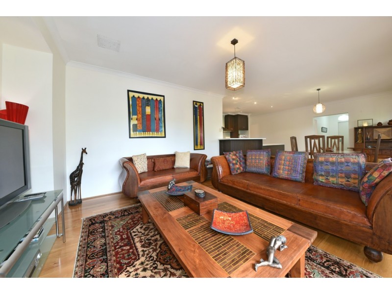 19 Airlie Chase, Clarkson WA 6030