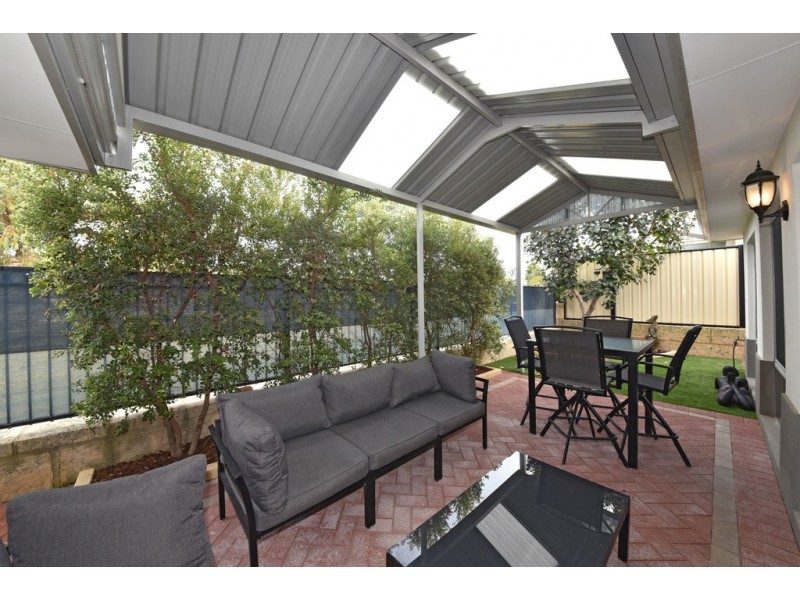 19 Airlie Chase, Clarkson WA 6030