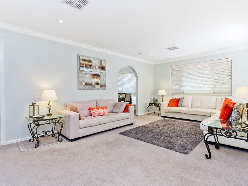 108 Lymburner Dr, Hillarys WA 6025