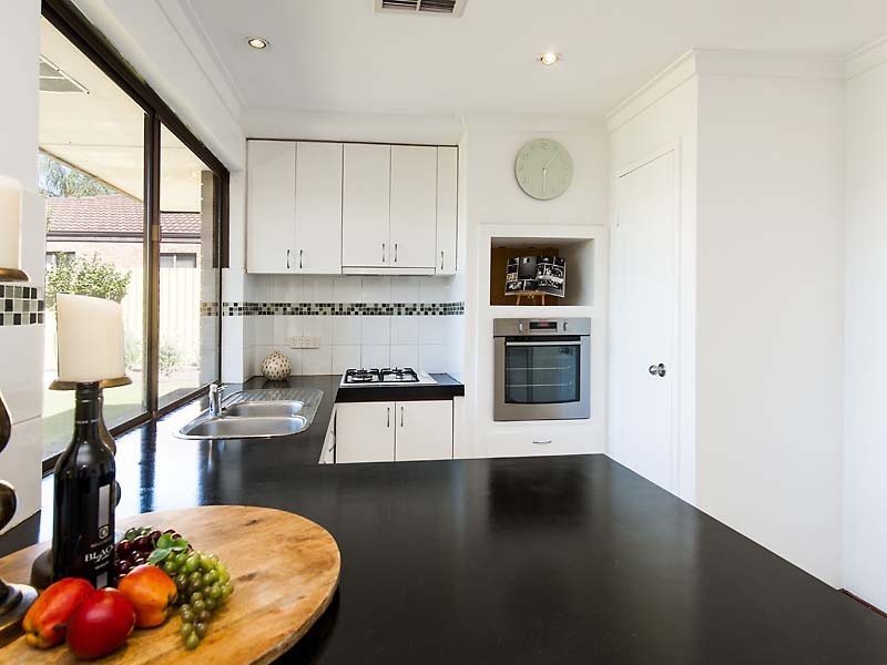 16 Southgate Court, Kingsley WA 6026