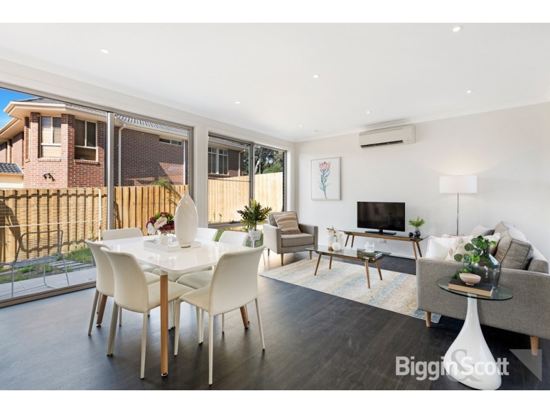 9 Groom Court, Glen Waverley VIC 3150