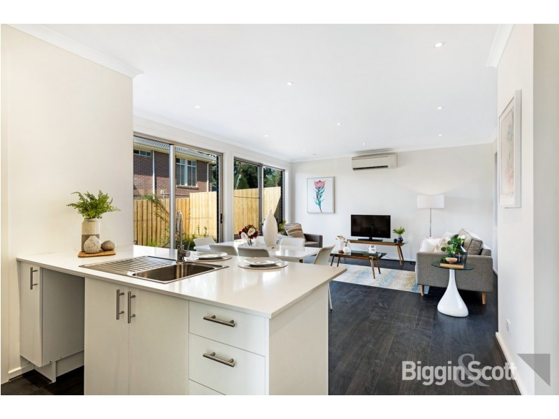 9 Groom Court, Glen Waverley VIC 3150