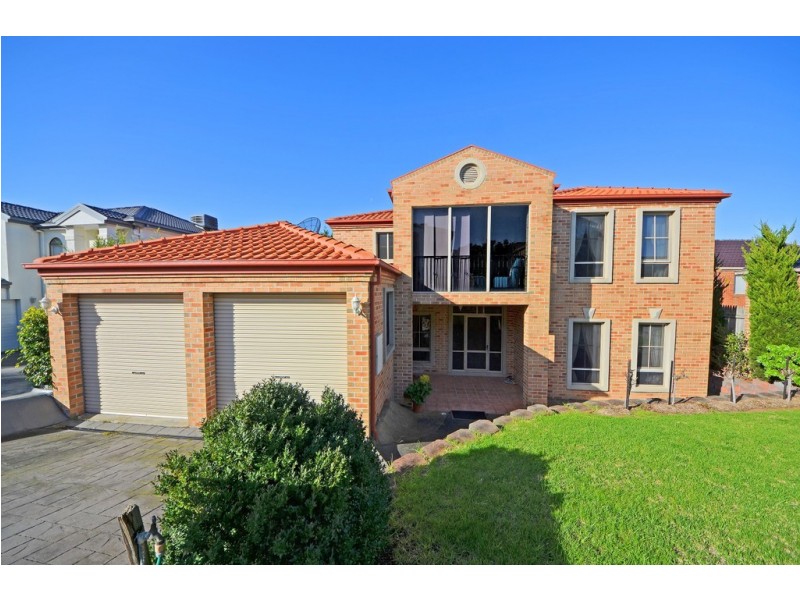 2 James West Street, Glen Waverley VIC 3150