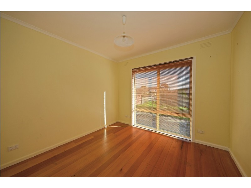 11 Gloucester Street, Mount Waverley VIC 3149