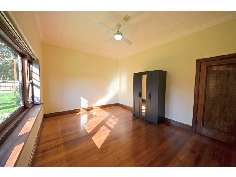 1/114-116 High Street Road, Ashwood VIC 3147