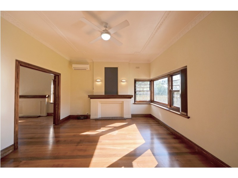 1/114-116 High Street Road, Ashwood VIC 3147