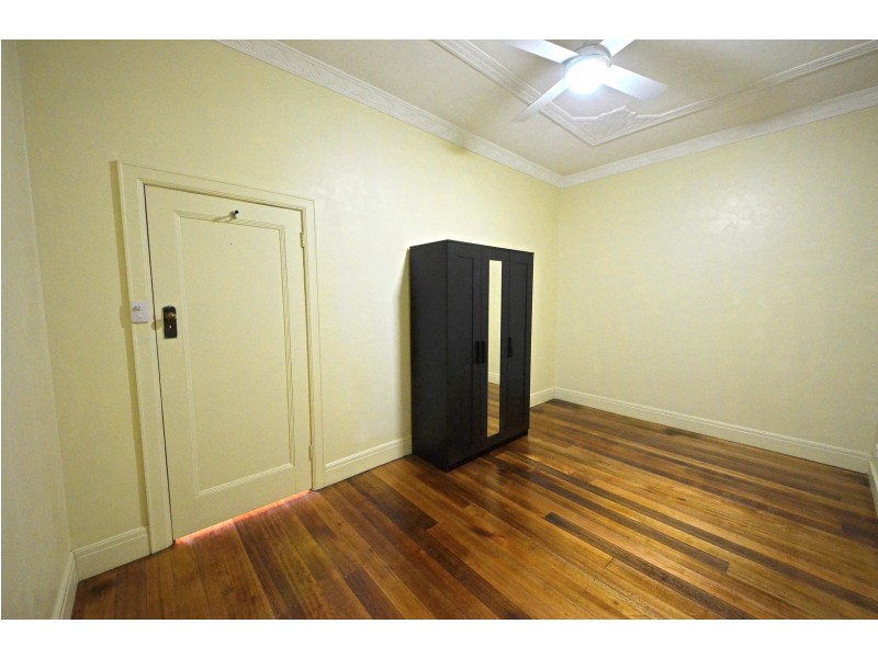 1/114-116 High Street Road, Ashwood VIC 3147