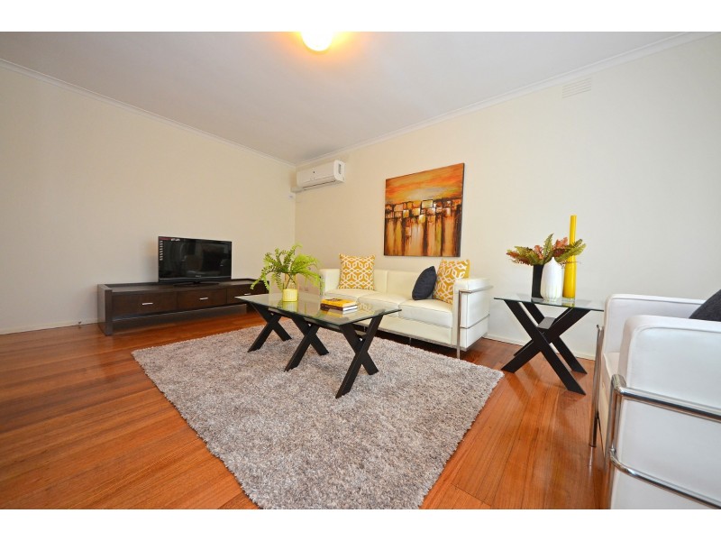 1/9 Bronte Avenue, Burwood VIC 3125