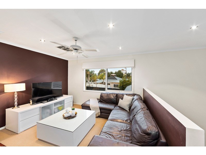 15 Regency Terrace, Lysterfield VIC 3156