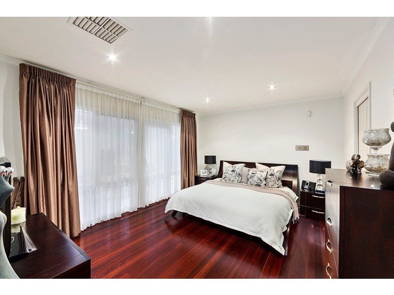 15 Regency Terrace, Lysterfield VIC 3156