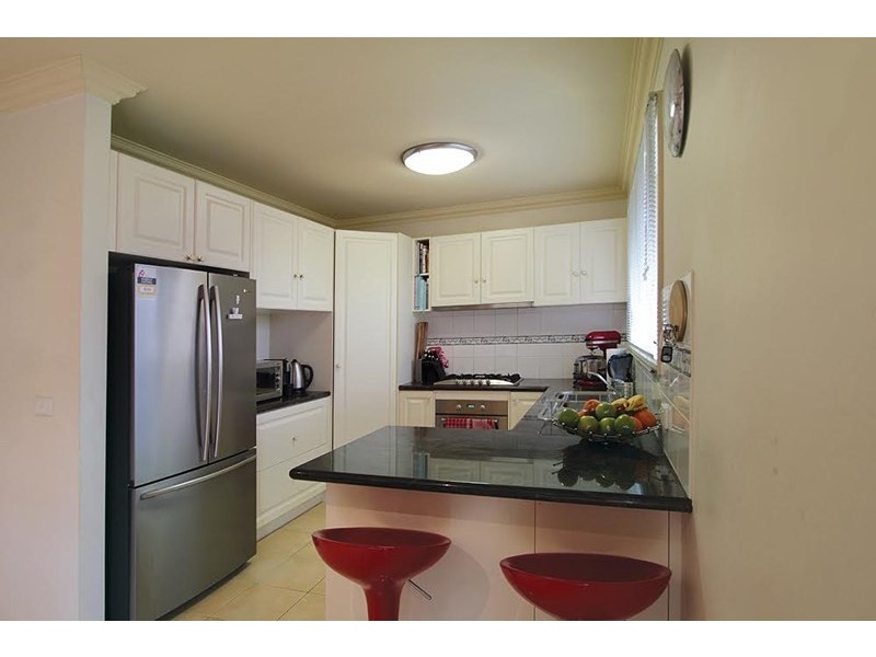 24 Hammence Street, Glen Waverley VIC 3150