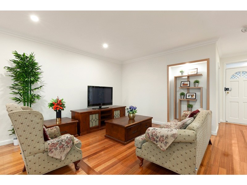 1/18 Heath Street, Glen Waverley VIC 3150