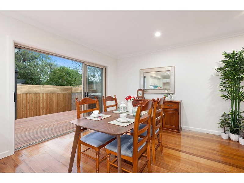 1/18 Heath Street, Glen Waverley VIC 3150