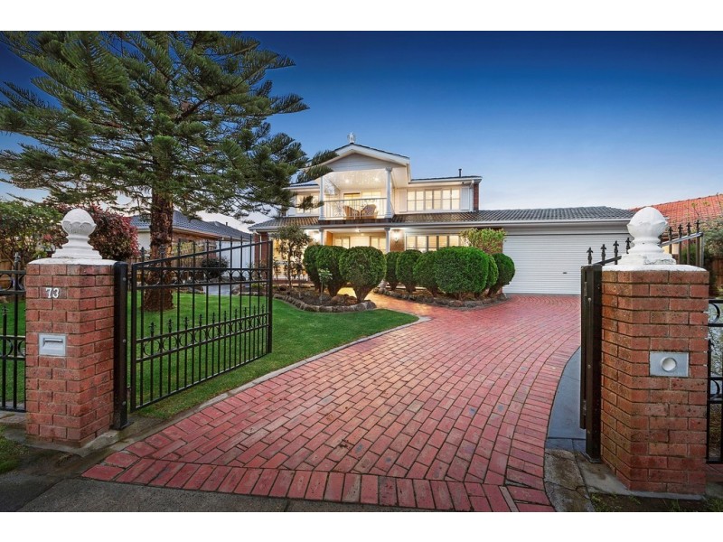 73 Marykirk Drive, Wheelers Hill VIC 3150
