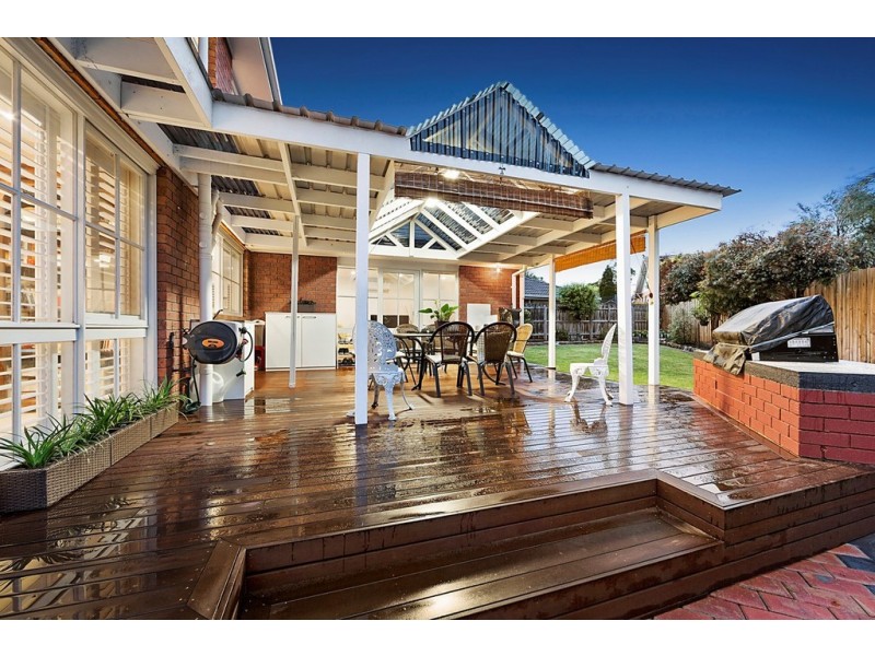 73 Marykirk Drive, Wheelers Hill VIC 3150