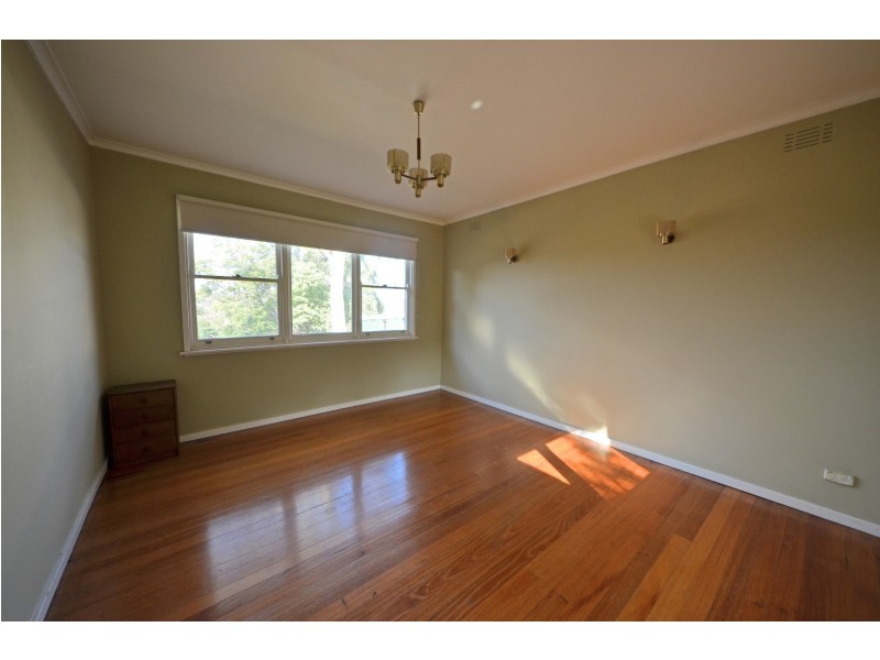 26 Howell Drive, Mount Waverley VIC 3149