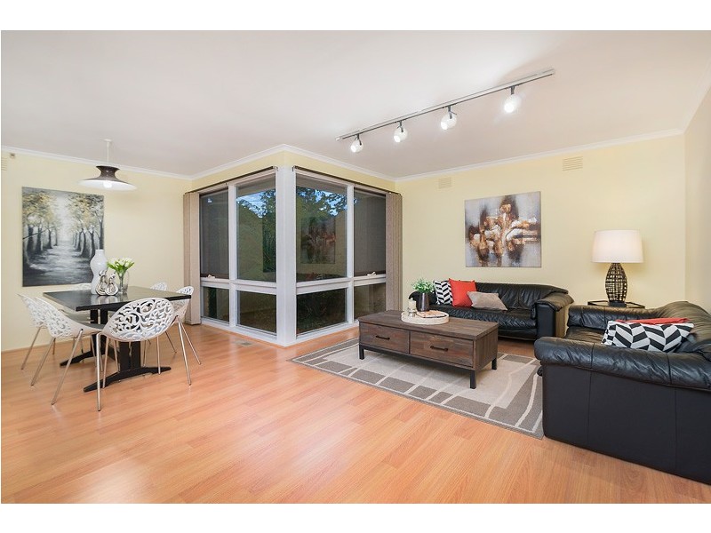 10 Renbold Place, Mulgrave VIC 3170