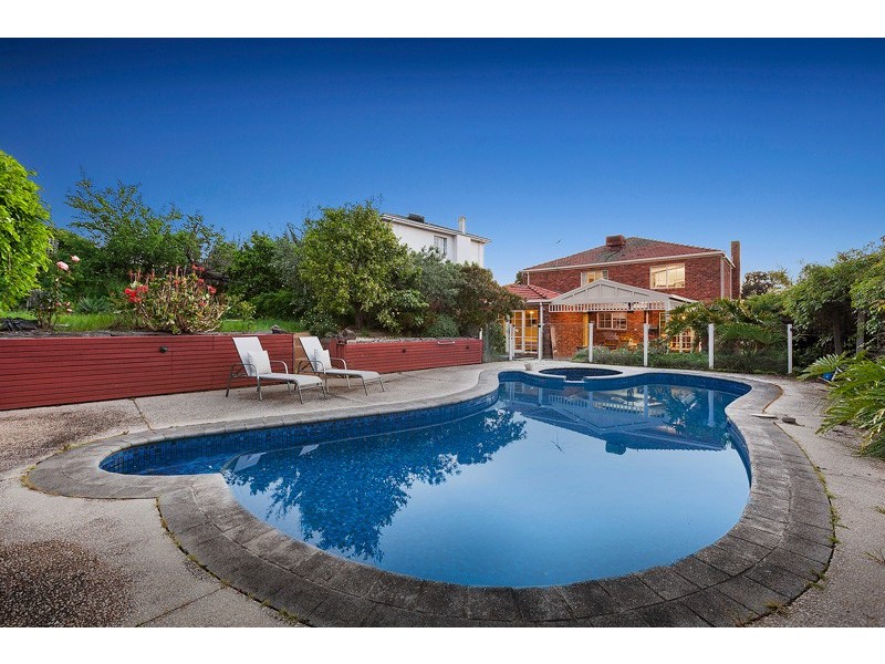 56 Candlebark Quadrant, Rowville VIC 3178