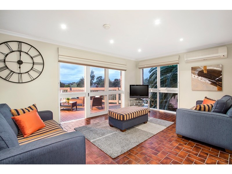 2 Goldfield Court, Wheelers Hill VIC 3150