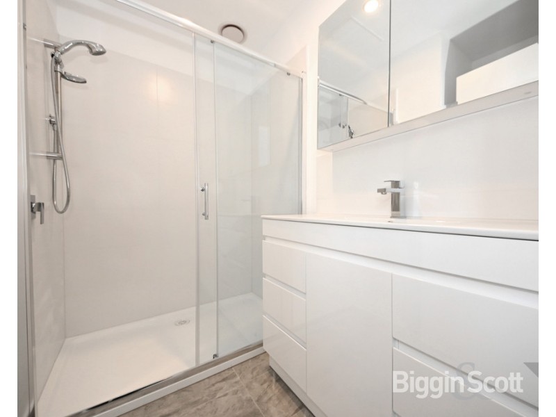 101/22 Shirley Avenue, Glen Waverley VIC 3150