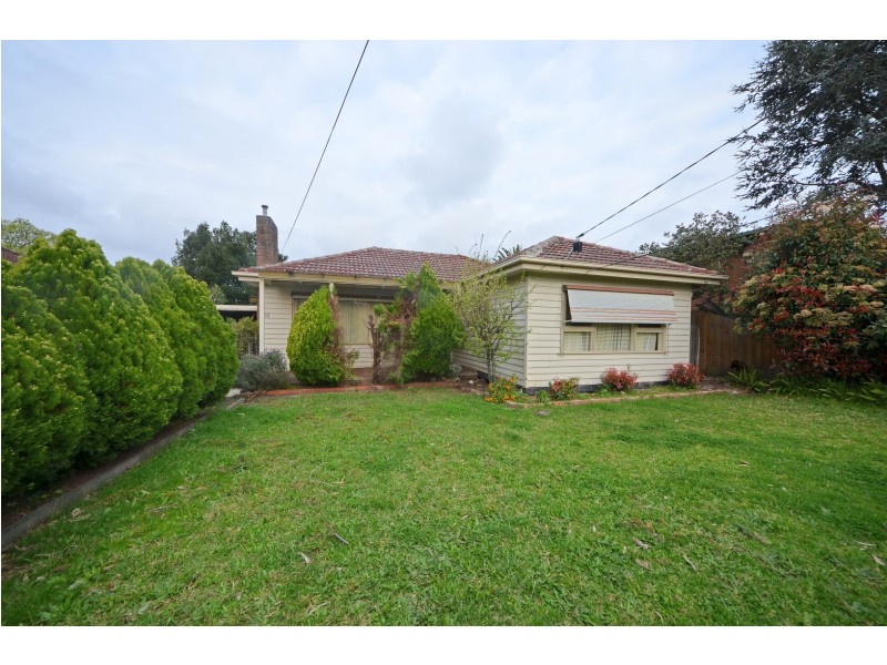 20 Headingley Road, Mount Waverley VIC 3149