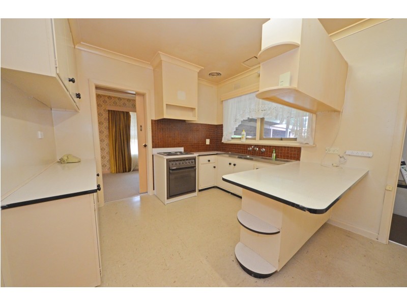 20 Headingley Road, Mount Waverley VIC 3149