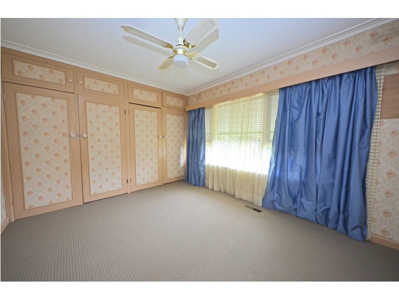 20 Headingley Road, Mount Waverley VIC 3149