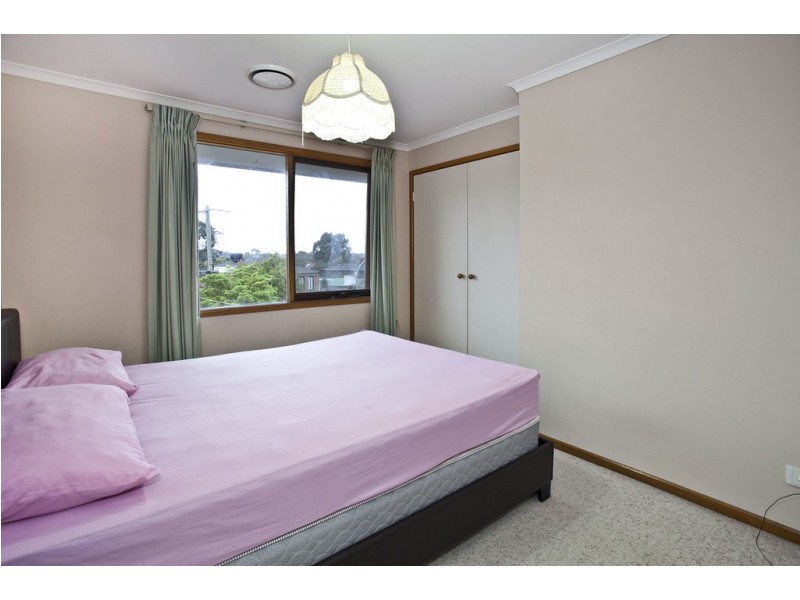 2/72 Leicester Avenue, Glen Waverley VIC 3150