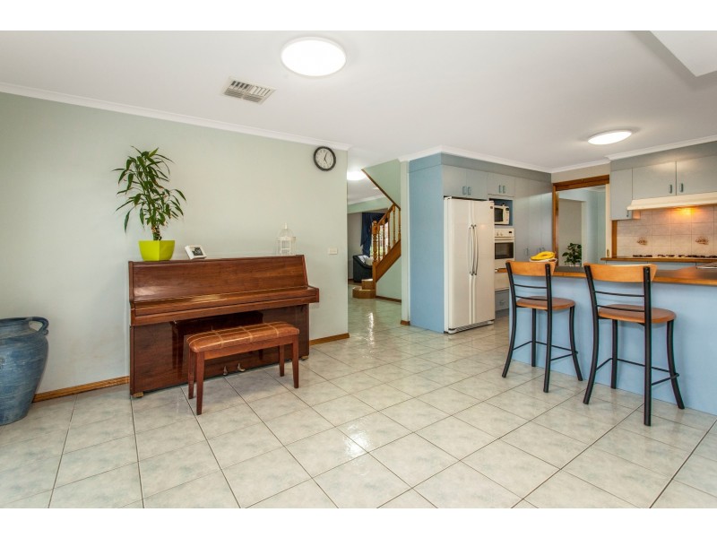 1 Norris Court, Noble Park North VIC 3174