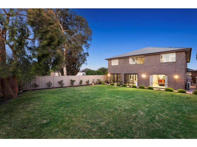 51 Barmah Drive West, Wantirna VIC 3152