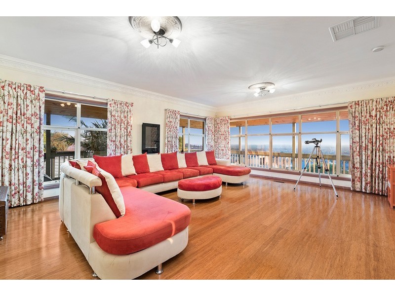 4 Rennat Court, Berwick VIC 3806